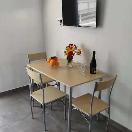 Apartment Nissi Avenue
