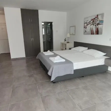 Appartamento Nissi Avenue *