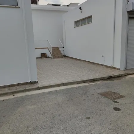 Nissi Avenue أيا نابا